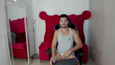Axel online show from July 20, 11:34 am