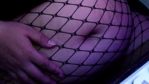 Axl online show from March 11, 8:17 am