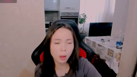 Aya Moon online show from December 4, 6:24 am