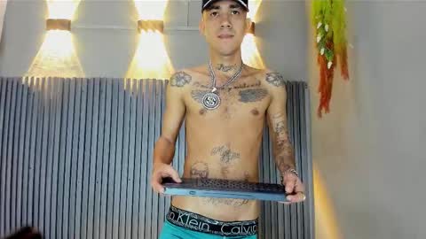 Ayala online show from December 13, 9:10 pm