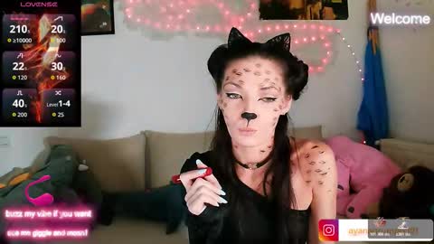 Snapshot of ayanagrumpix101 chatting on November 1, 2:01 am AyanaGrumpix online show from November 1, 2:01 am