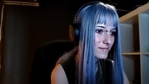 Snapshot of ayannapoellinetz chatting on September 18, 9:57 am Eva online show from September 18, 9:57 am