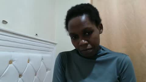 Ayie online show from September 26, 9:50 am