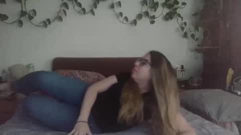 ayelenar online show from November 21, 11:36 pm