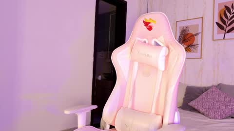 Ayleen online show from October 1, 12:26 pm