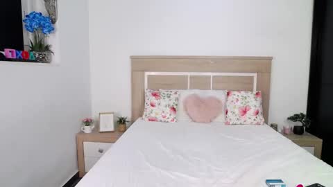 Aylin Ross online show from September 22, 4:44 pm