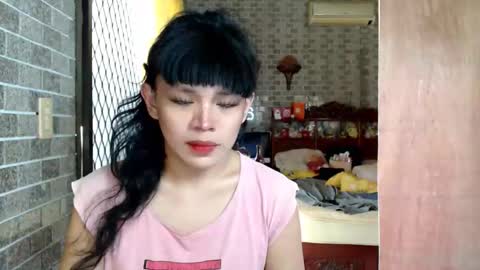 aymkyline online show from May 4, 2:18 am