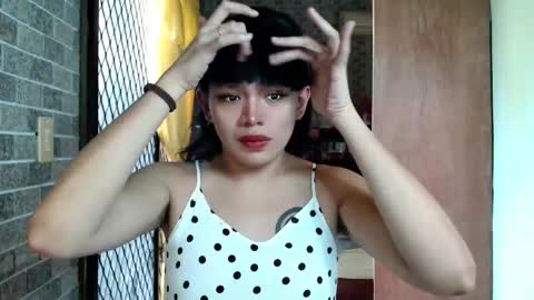 aymkyline online show from April 20, 4:04 am