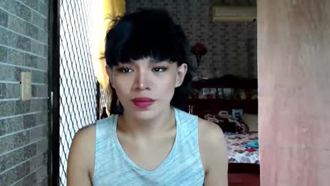 aymkyline online show from October 22, 1:31 am