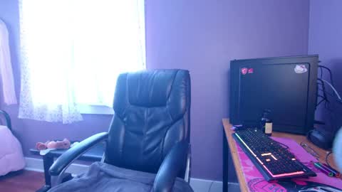 mia rand online show from April 26, 7:55 pm