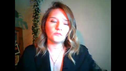 Snapshot of ayrix chatting on September 17, 5:27 pm ayrix online show from September 17, 5:27 pm
