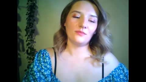 Snapshot of ayrix chatting on October 7, 11:01 pm ayrix online show from October 7, 11:01 pm