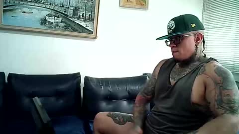 Ayrton naffah2 online show from April 21, 7:43 pm