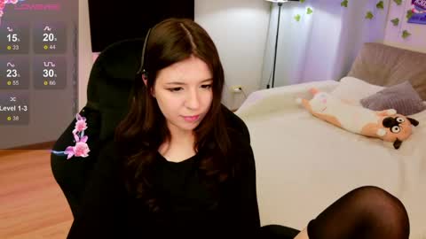 Azaliya online show from April 18, 7:07 pm