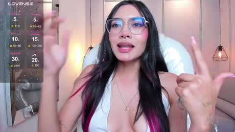 Azura online show from September 25, 10:39 pm