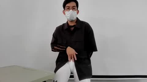 Snapshot of azuresea48 chatting on December 8, 4:11 am azuresea48 online show from December 8, 4:11 am