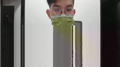 Snapshot of azuresea48 chatting on October 7, 10:33 am azuresea48 online show from October 7, 10:33 am