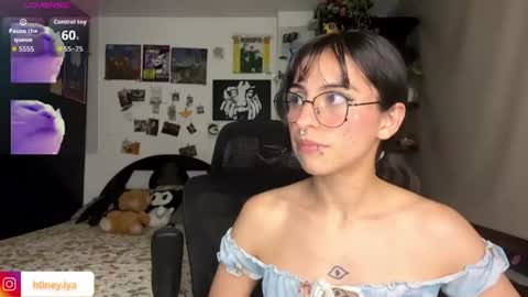 Lyanna online show from June 29, 1:57 am