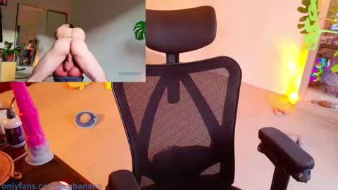 b1gbanana online show from March 12, 12:53 am