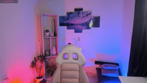 odeley online show from November 5, 8:49 am