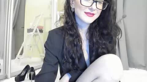 babby_jewel online show from October 5, 10:45 am