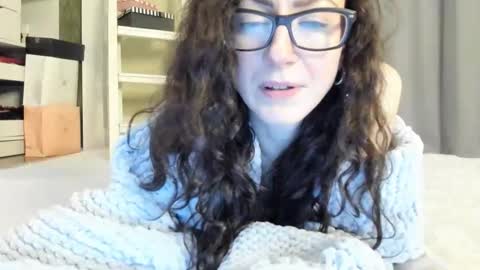 babby_jewel online show from October 16, 1:00 pm