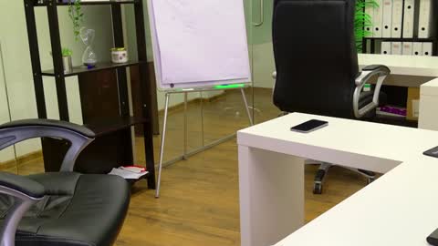 Olivia and Lexi online show from October 13, 4:58 am