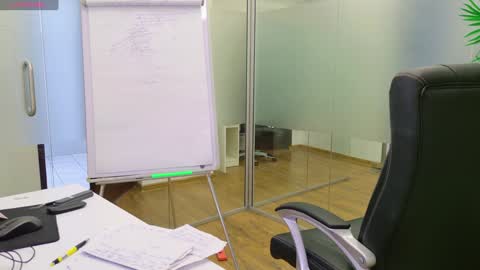 Olivia and Lexi online show from March 12, 8:30 am