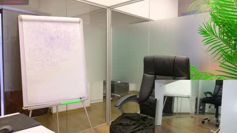 Olivia and Lexi online show from March 7, 8:23 am