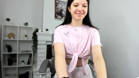 Evalena maybe just Eva online show from September 28, 5:16 am