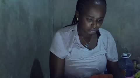 baby_fayyan online show from April 19, 8:00 pm