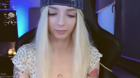 Snapshot of baby_gopn1k chatting on February 17, 5:14 am baby gopn1k online show from February 17, 5:14 am