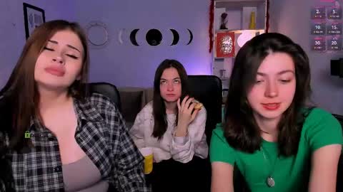 baby online show from April 20, 7:17 pm