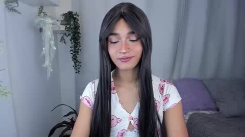 Snapshot of baby_kaliope chatting on October 18, 9:24 am Kaliope online show from October 18, 9:24 am