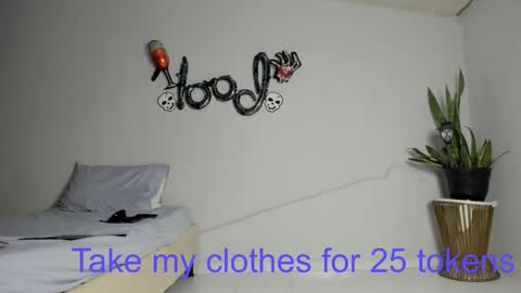 baby_keyshar online show from October 31, 9:48 pm