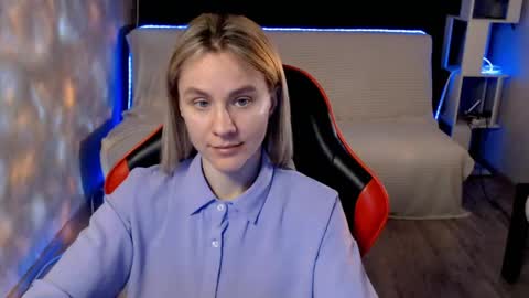 baby_kitte online show from April 12, 12:58 am