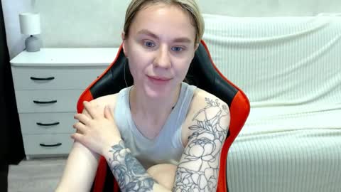 Snapshot of baby_kitte chatting on October 26, 5:08 am baby_kitte online show from October 26, 5:08 am