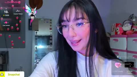 lily online show from November 30, 8:38 pm