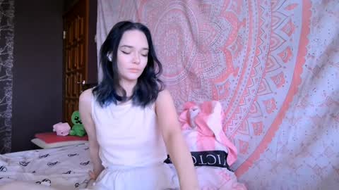 Alice online show from April 11, 8:40 am