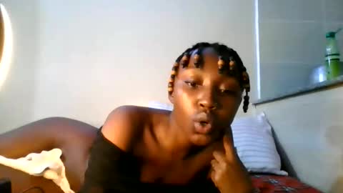 baby_smiler online show from May 17, 4:16 pm