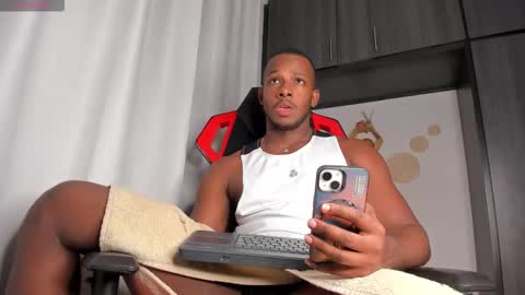 FOLLOW ME  online show from September 10, 3:51 am