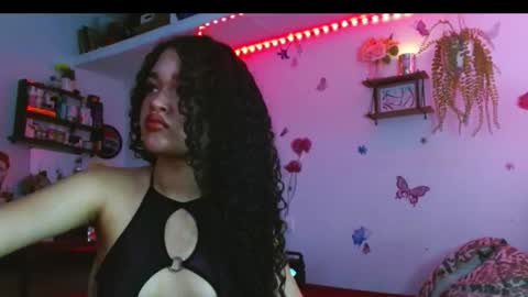 babybombom08 online show from March 28, 11:06 pm