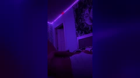 babycake792 online show from August 9, 3:45 am