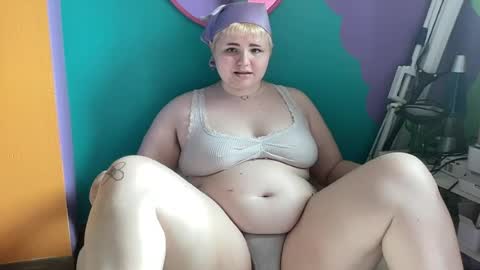 babycakespnw710 online show from July 2, 1:14 am