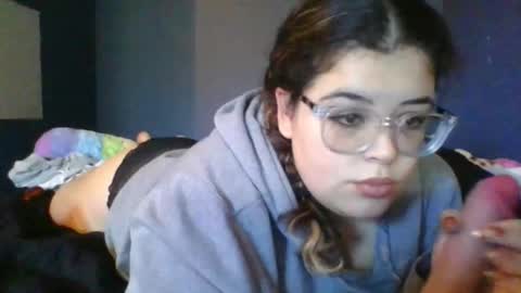 Your Highness Elle online show from November 2, 8:53 pm