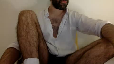 Snapshot of babyhardy chatting on October 3, 5:27 am Tom A.    online show from October 3, 5:27 am