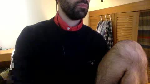 Snapshot of babyhardy chatting on February 24, 6:36 pm Tom A.    online show from February 24, 6:36 pm