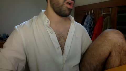 Snapshot of babyhardy chatting on September 20, 3:59 pm Tom A.    online show from September 20, 3:59 pm