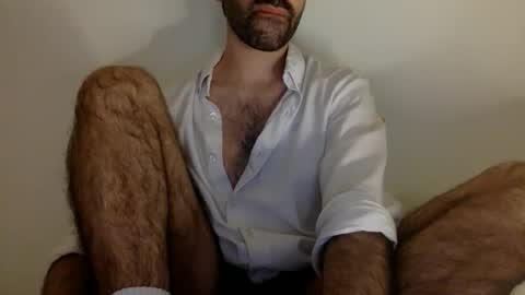 Snapshot of babyhardy chatting on October 7, 10:28 pm Tom A.    online show from October 7, 10:28 pm