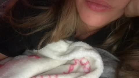 babyhoney333 online show from July 31, 1:06 am